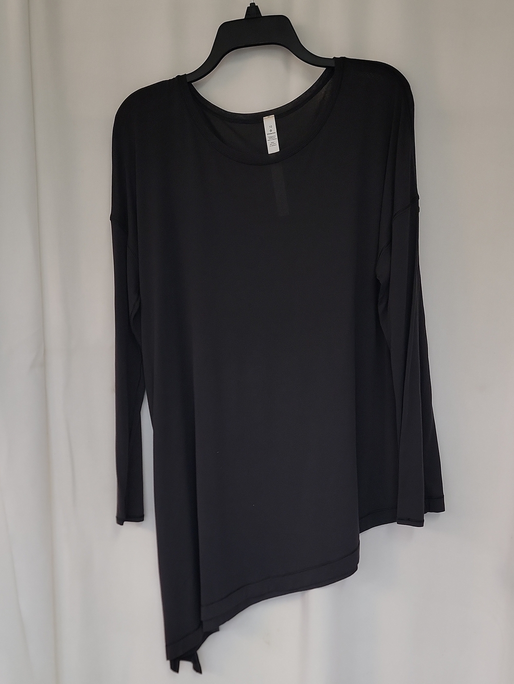 lululemon athletica Black Asymmetric Long-Sleeve Tee
